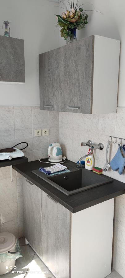 Hodosi Apartman Apartment Velky Meder Ngoại thất bức ảnh