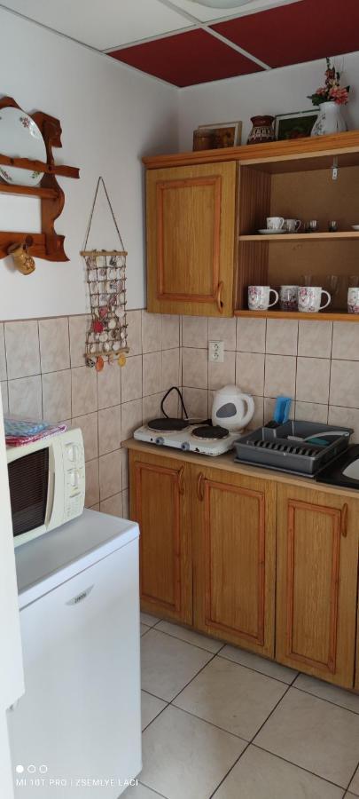 Hodosi Apartman Apartment Velky Meder Ngoại thất bức ảnh